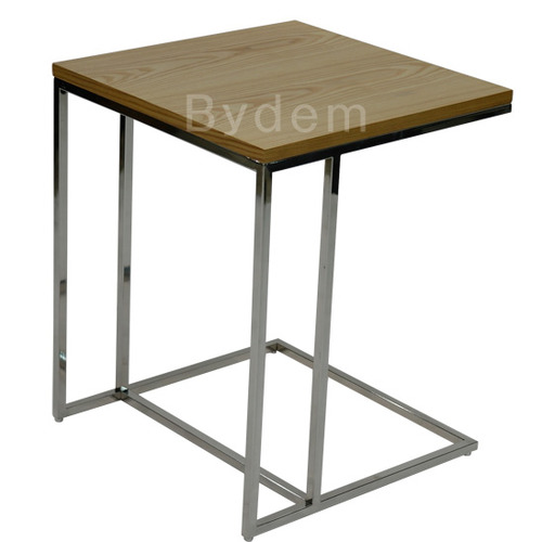 원형 목재 사각 테이블